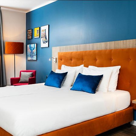 เดอะ ทรี คอร์เนอร์ ไลฟ์สไตล์ โฮเต็ล Hotel บูดาเปสต์ ภายนอก รูปภาพ