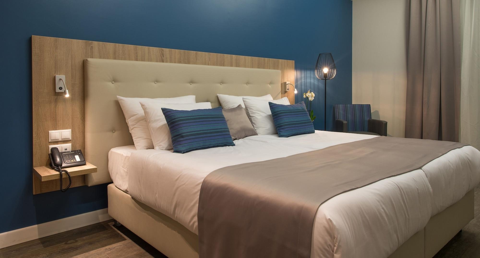 เดอะ ทรี คอร์เนอร์ ไลฟ์สไตล์ โฮเต็ล Hotel บูดาเปสต์ ภายนอก รูปภาพ