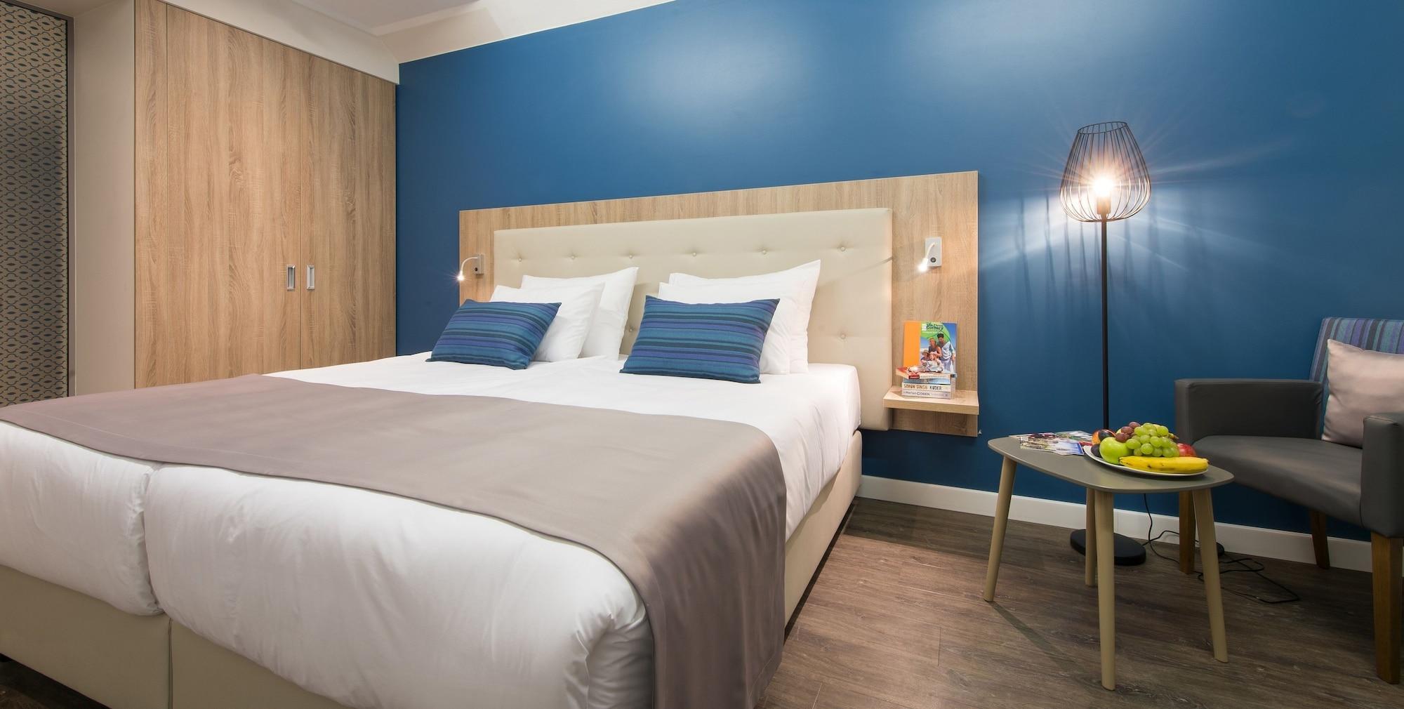 เดอะ ทรี คอร์เนอร์ ไลฟ์สไตล์ โฮเต็ล Hotel บูดาเปสต์ ภายนอก รูปภาพ