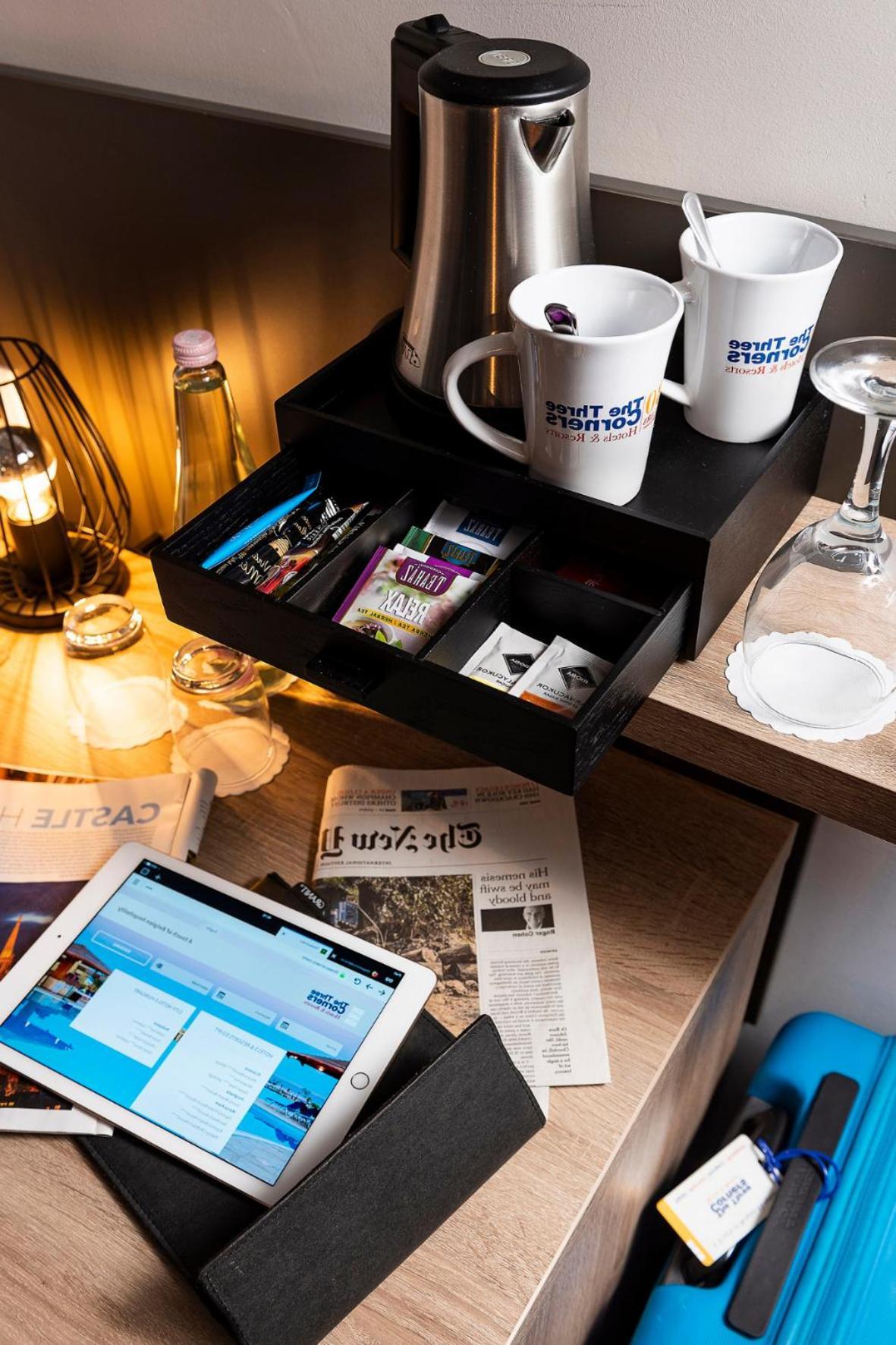 เดอะ ทรี คอร์เนอร์ ไลฟ์สไตล์ โฮเต็ล Hotel บูดาเปสต์ ภายนอก รูปภาพ