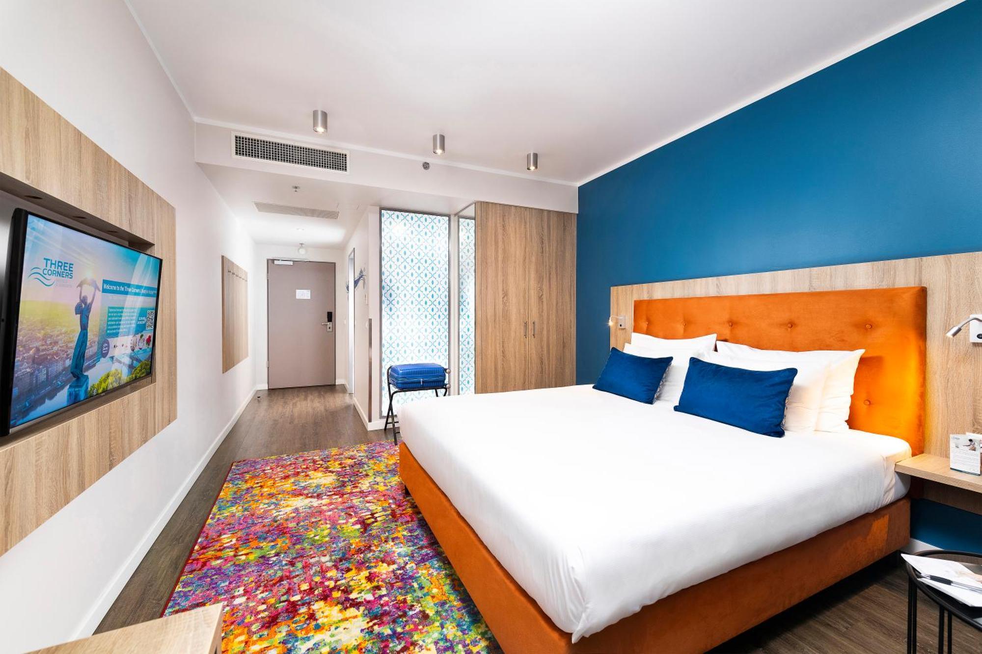 เดอะ ทรี คอร์เนอร์ ไลฟ์สไตล์ โฮเต็ล Hotel บูดาเปสต์ ภายนอก รูปภาพ