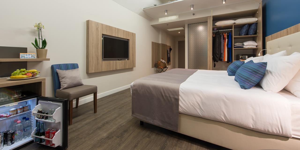 เดอะ ทรี คอร์เนอร์ ไลฟ์สไตล์ โฮเต็ล Hotel บูดาเปสต์ ภายนอก รูปภาพ